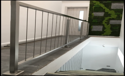 Perdea si balustrada din cabluri de inox